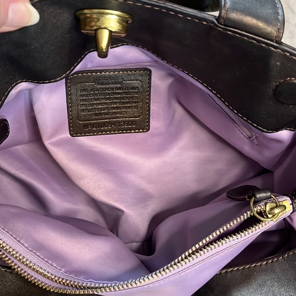 Coach Vintage Signature monogram, Gold Canvas brown leather trim Brass hardw - Picture 15 of 16